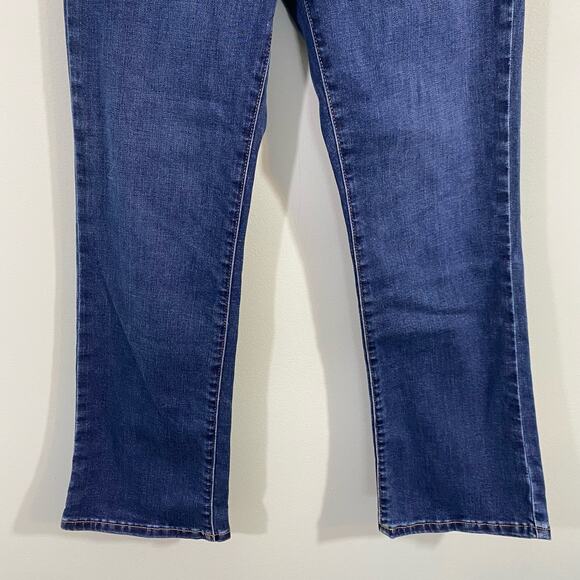 Uniqlo Girl's Blue Pull On Flared Jeans Size 11-12 - Picture 3 of 5